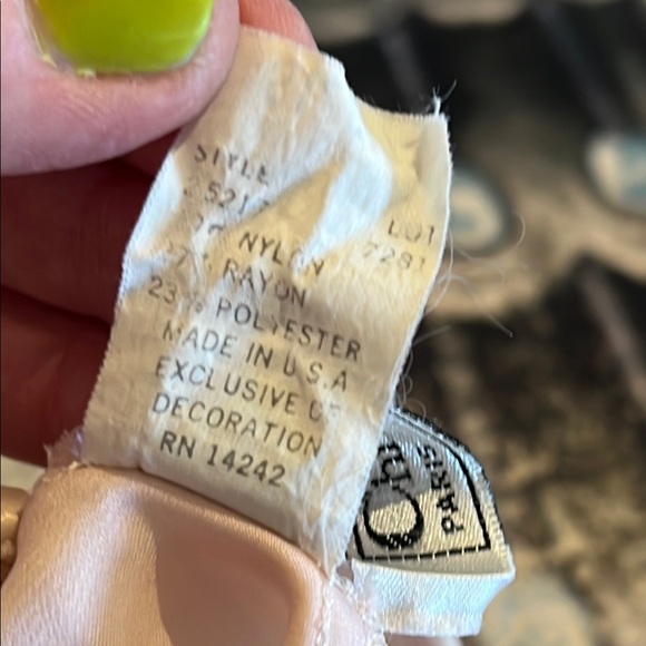 Elegant Cream Lace Trim Women's Intimate ~ Christian Dior NEW YORK PARIS ~ sz 7 - Picture 6 of 17